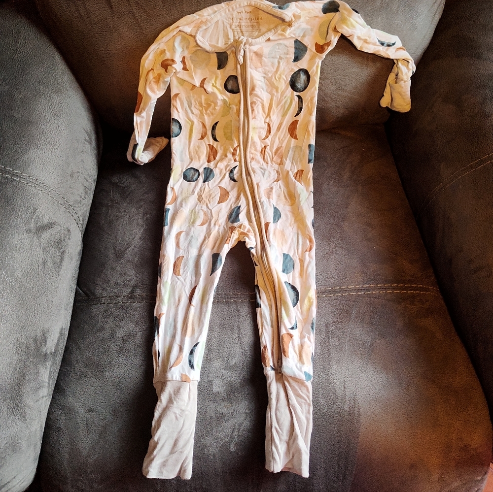 Little Sleepies zippy 12-18 month - Luna